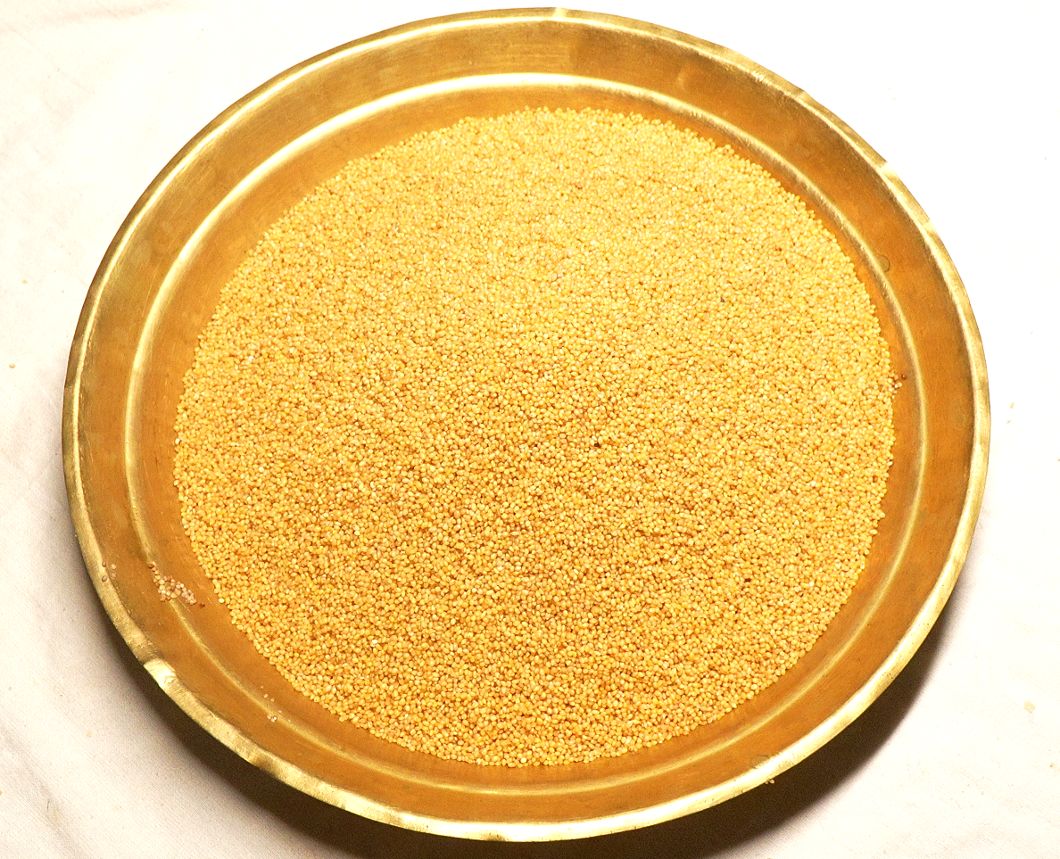 తిరగలి కొర్రలు రవ్వ | Stone Grinded Foxtail Millet