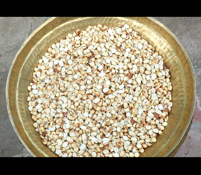 బెల్లం పల్లి లడ్డు | Jaggery Groundnut / Peanut Laddu